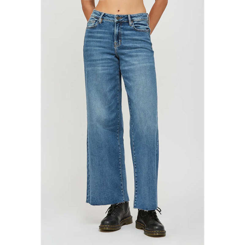 Hidden Clean Stretch Wide Leg Jeans