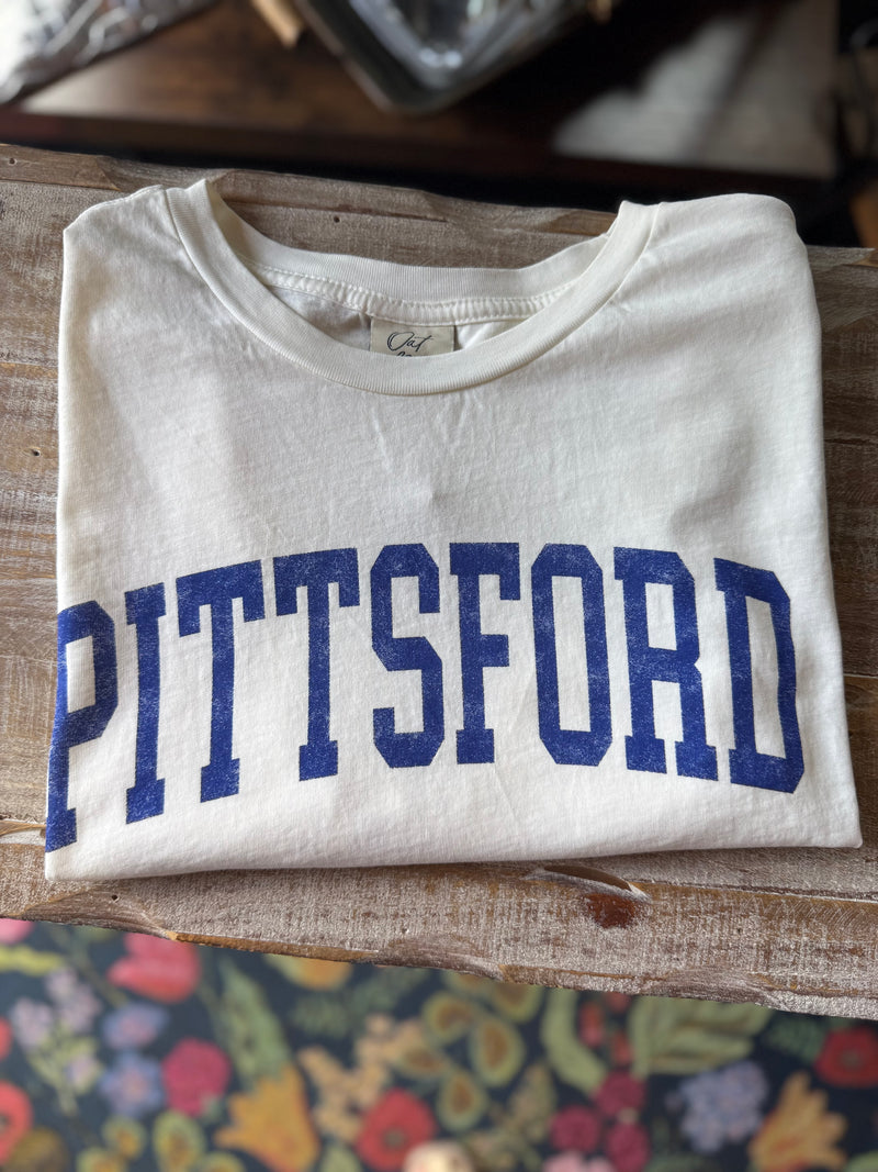 PITTSFORD Varsity Letter Cropped Mineral Graphic Top