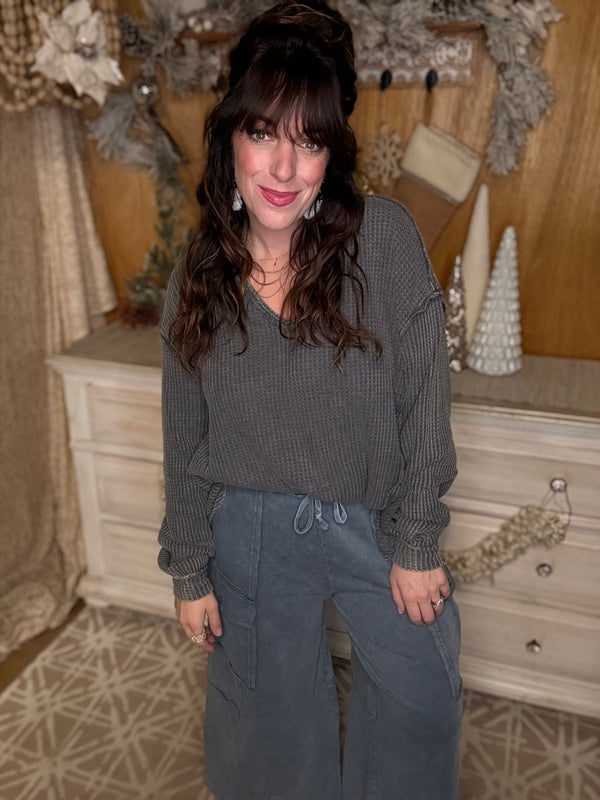 EASEL PREORDER All Season Long Sleeve Stop