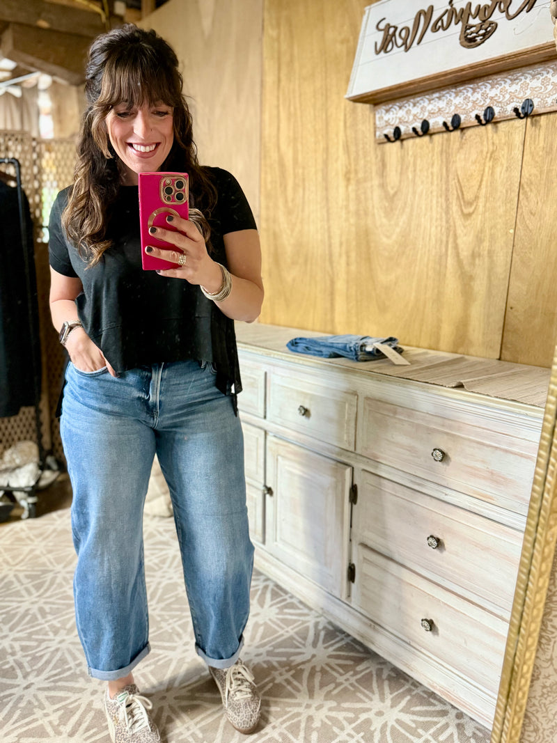 RISEN HR Crop Mild Barrel Jeans