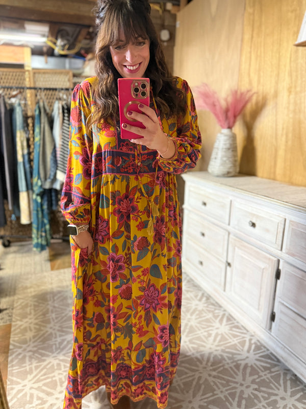EASEL PREORDER- Floral Maxi Dress