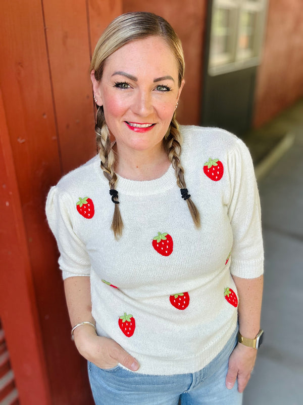 POL PREORDER Strawberry Patch Half Sleeve Sweater