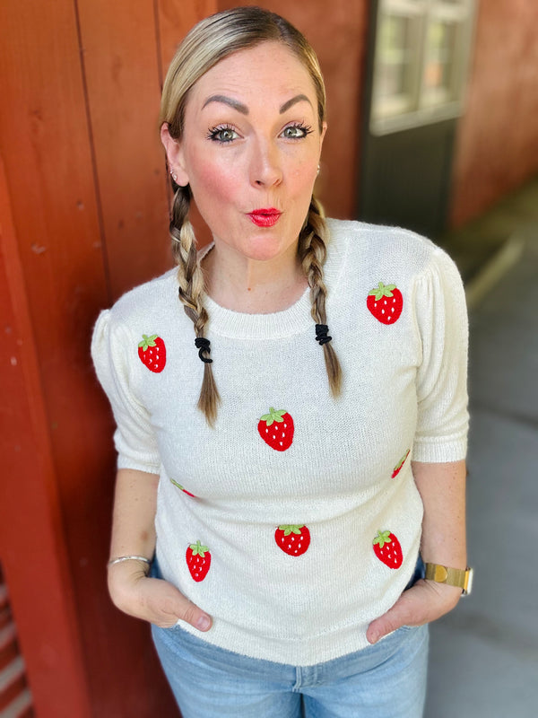 POL PREORDER Strawberry Patch Half Sleeve Sweater