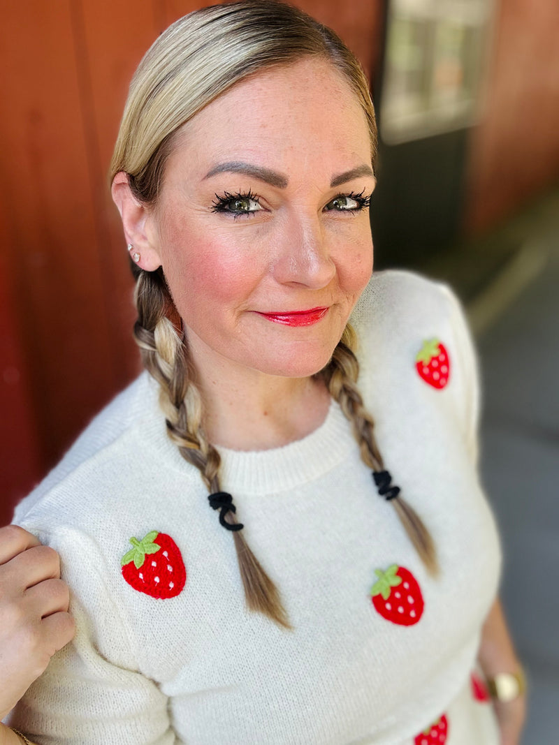 POL PREORDER Strawberry Patch Half Sleeve Sweater