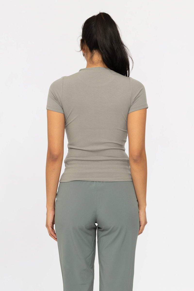 "The Essential" Micro-Ribbed Top *Heather Grey*