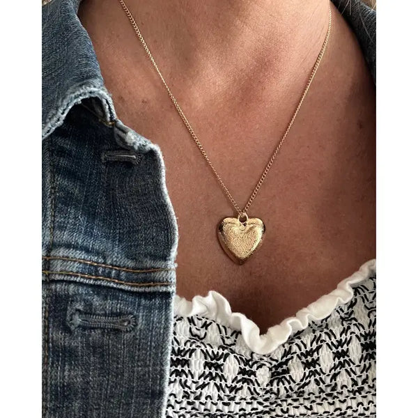 "Joanie" Heart Necklace